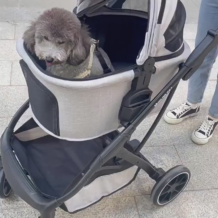 Découvrez notre poussette pliable pour animaux de compagnie, idéale pour les promenades confortables et sécurisées avec vos compagnons à quatre pattes. Conçue avec des matériaux de haute qualité, cette poussette offre une grande maniabilité et un confort optimal pour vos animaux. Poussette pliable pour animaux de compagnie, poussette pour chien, poussette pour chat, poussette animaux, poussette pliable, poussette confortable, poussette sécurisée, poussette pour animaux, poussette de voyage.